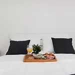 L&r Luxury Apartment- Free Parking Апартаменти Задар