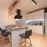 L&r Luxury Apartment- Free Parking Апартаменти Задар
