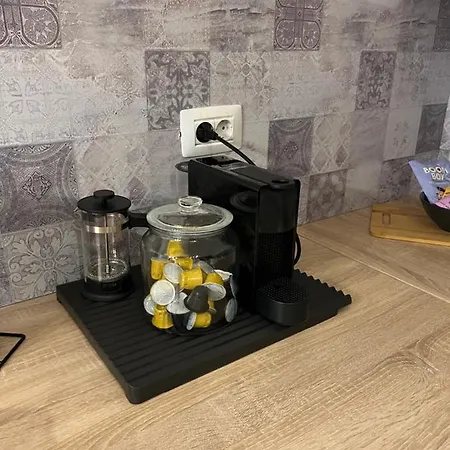 L&r Luxury Apartment- Free Parking 자다르