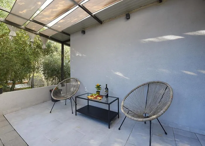 L&r Luxury Apartment- Free Parking Lägenhet Zadar